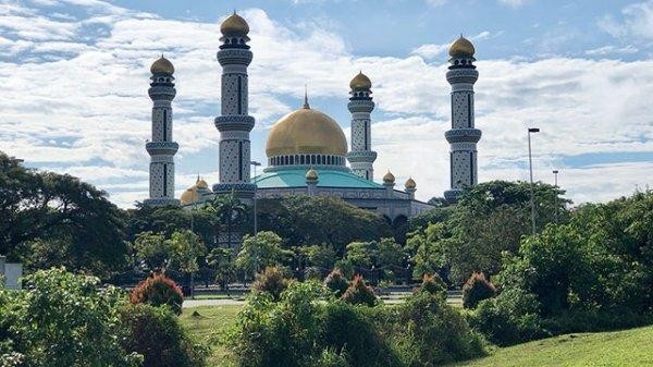 Brunei còn được gọi là “Xứ sở bình yên”. Điều này đúng hay sai?