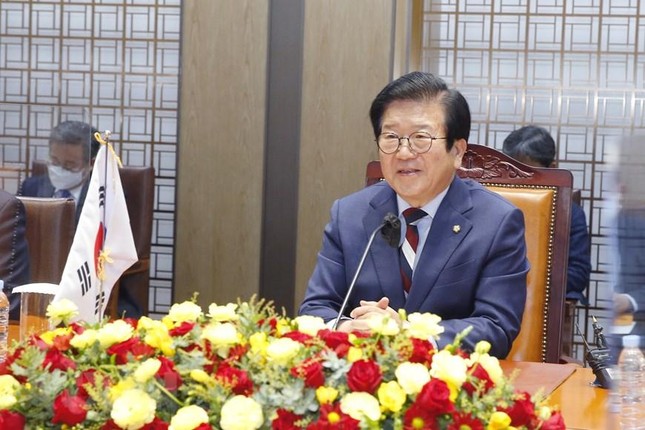 Chủ tịch Quốc hội Vương Đình Huệ hội đàm với người đồng cấp Hàn Quốc ảnh 7