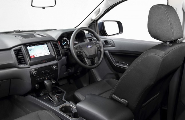 Ford Everest 2019 lộ diện trước khi được bán ra chính thức ảnh 2