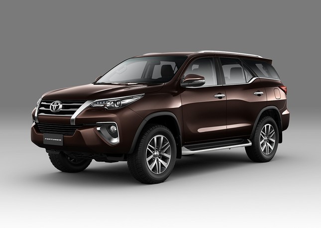 4 mẫu SUV 7 chỗ khuấy đảo thị trường Việt dịp cuối năm ảnh 2