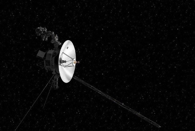 Tàu vũ trụ Voyager 2 trứ danh đã chạm đến không gian giữa các vì sao ảnh 2