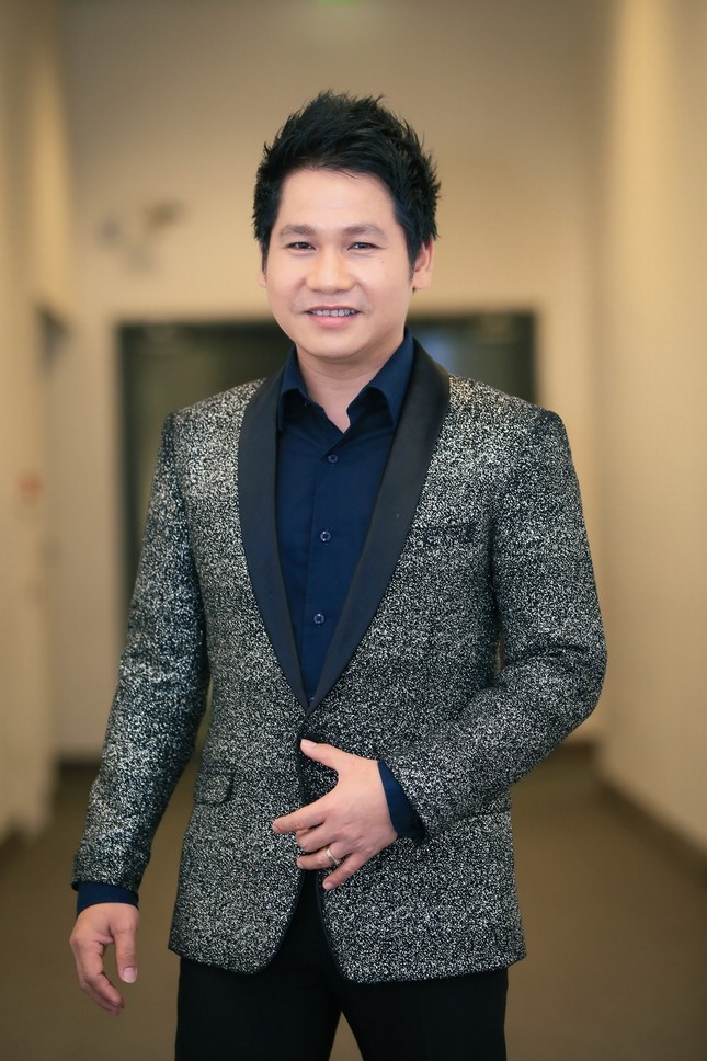 MC Lại Văn Sâm, Diễm Quỳnh 'quẩy' hết mình cùng Thu Minh ảnh 3