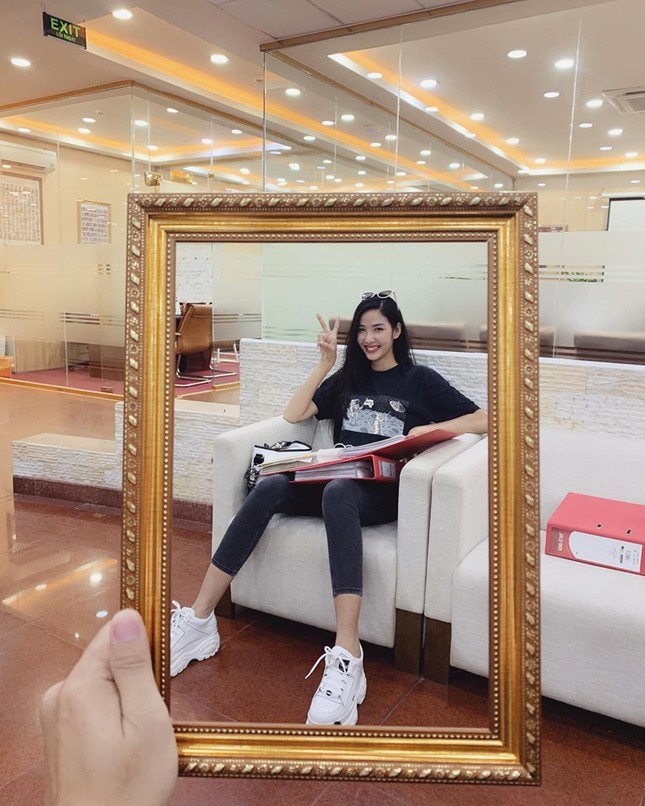 Á hậu Phương Nga ủng hộ bạn trai Bình An tham dự 'Cuộc đua kỳ thú' ảnh 9