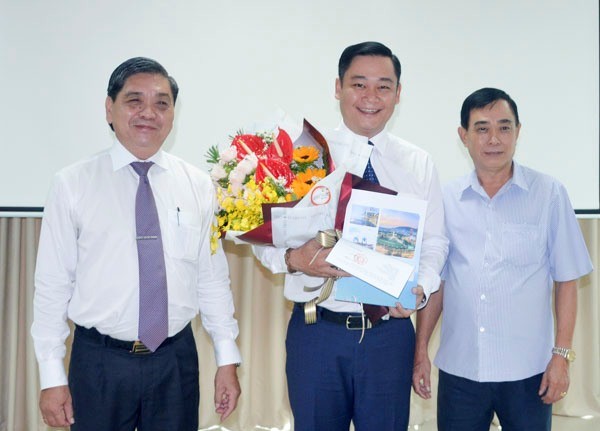Điều động, bổ nhiệm nhân sự 10 địa phương ảnh 6