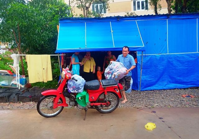 Phú Quốc lũ dâng cao ngang đầu người, huy động 1.000 quân cứu dân ảnh 18