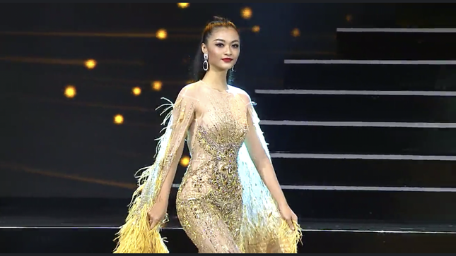 Kiều Loan hóa 'phượng hoàng lửa', đánh hông 'thần sầu' ở bán kết Miss Grand ảnh 2