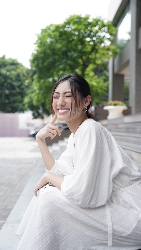 H'Hen Niê - Huyền My khoe thần thái đỉnh cao, 'tái xuất' xinh đẹp sau dịch COVID-19 ảnh 10