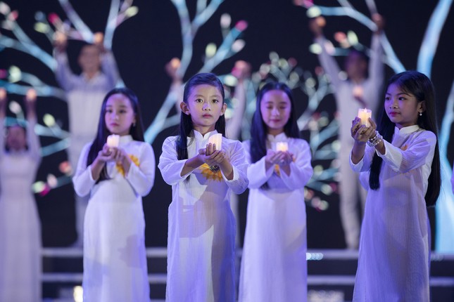 Tiểu Vy, Đỗ Mỹ Linh, Lương Thuỳ Linh sẽ lên đường cứu trợ các tỉnh miền Trung ảnh 5