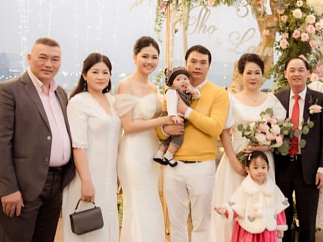 Top 3 HHVN 2016: Đỗ Mỹ Linh chuyển hướng thành nhà thiết kế, Thanh Tú viên mãn bên ông xã hơn 16 tuổi ảnh 13