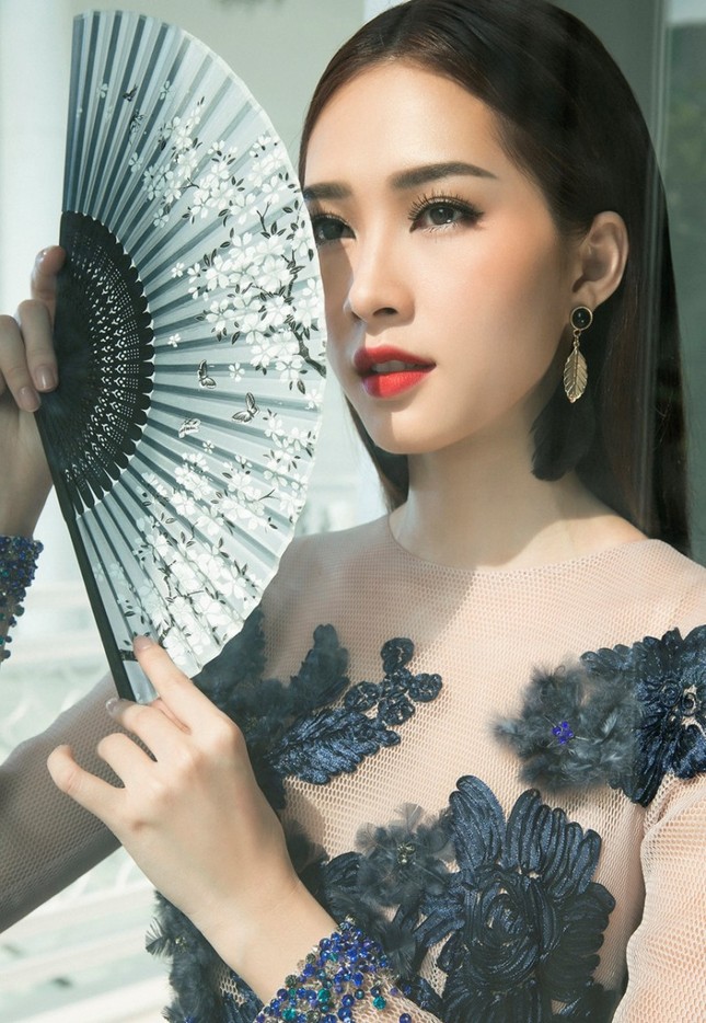 Hoa hậu Đặng Thu Thảo hối hận và xin lỗi 'phù thuỷ trang điểm' Phan Minh Lộc ảnh 2