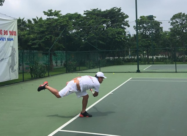 Sôi nổi giải quần vợt báo Tiền Phong chào mừng Ngày Báo chí cách mạng ảnh 9