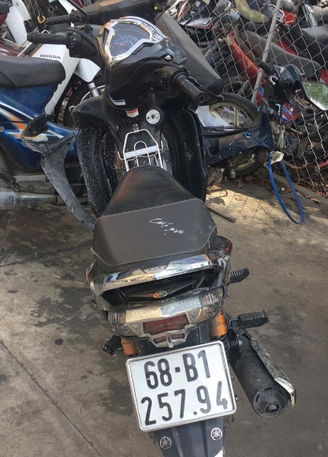 Hiệp sỹ đua nóng bắt tên cướp giật dọc đường ảnh 1