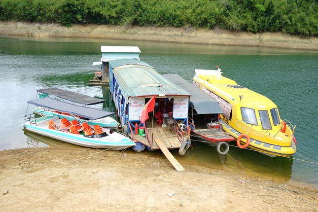 Nhếch nhác ‘vịnh Hạ Long’ trên núi: Chủ tịch UBND tỉnh Đắk Nông chỉ đạo nóng ảnh 2