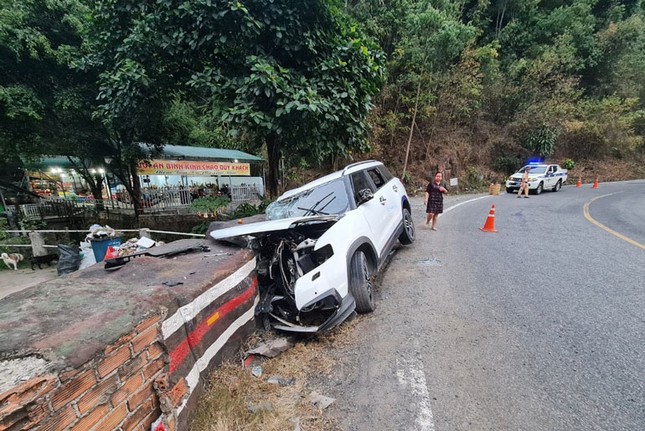 Phạt nguội xe vi phạm giao thông trên đèo ‘tử thần’ ảnh 1
