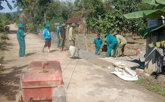 Hậu bão số 6: Người Đắk Lắk 'buốt ruột' khi tài sản, hoa màu mất trắng ảnh 1