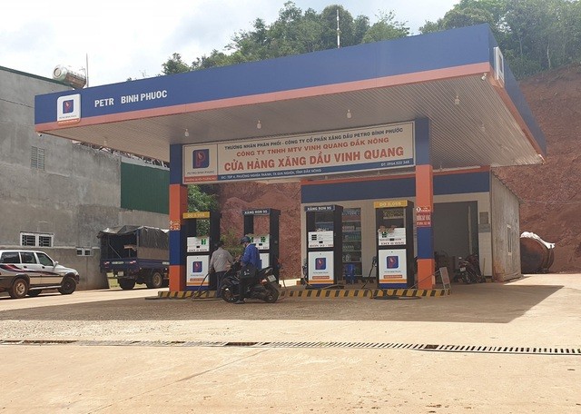 Ngày mai 'trùm' xăng giả Trịnh Sướng hầu toà: Hồ sơ vụ án phải chở bằng xe tải ảnh 1