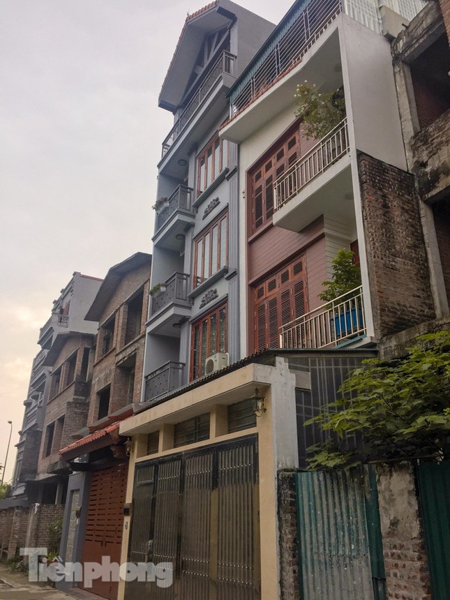 Xuất hiện biệt thự 'ăn theo' kiểu sai phép của gia đình cựu tướng Hóa ảnh 4
