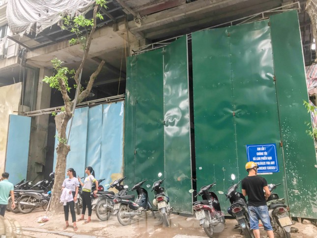Cao ốc vượt tầng cạnh Hồ Gươm 'cắt ngọn' chậm tiến độ ảnh 4