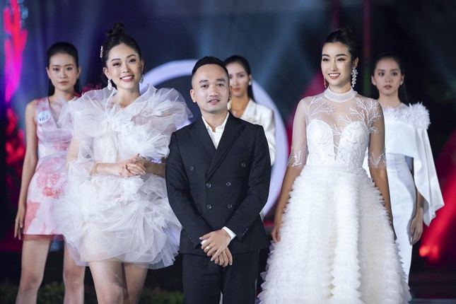 Lộ diện top 3 xuất sắc nhất tại đêm thi 'Top Model' của Miss World Việt Nam ảnh 3