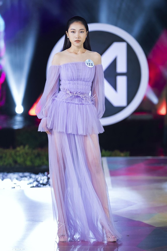 Lộ diện top 3 xuất sắc nhất tại đêm thi 'Top Model' của Miss World Việt Nam ảnh 27