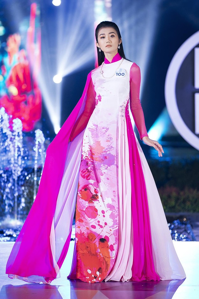 Lộ diện top 3 xuất sắc nhất tại đêm thi 'Top Model' của Miss World Việt Nam ảnh 30