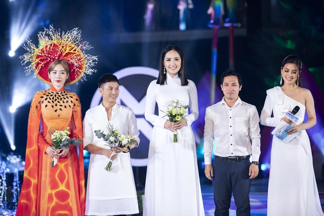 Lộ diện top 3 xuất sắc nhất tại đêm thi 'Top Model' của Miss World Việt Nam ảnh 31