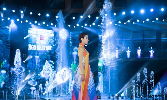 Lộ diện top 3 xuất sắc nhất tại đêm thi 'Top Model' của Miss World Việt Nam ảnh 33