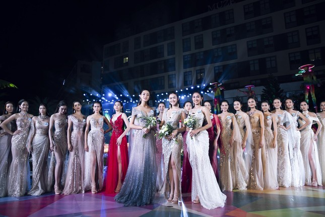 Lộ diện top 3 xuất sắc nhất tại đêm thi 'Top Model' của Miss World Việt Nam ảnh 11