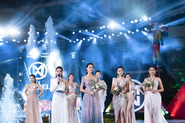 Lộ diện top 3 xuất sắc nhất tại đêm thi 'Top Model' của Miss World Việt Nam ảnh 10