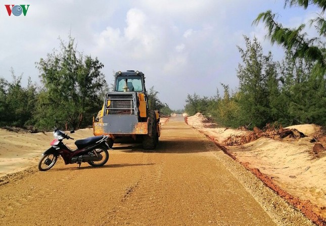 Hàng chục doanh nghiệp điện mặt trời lao đao ảnh 1