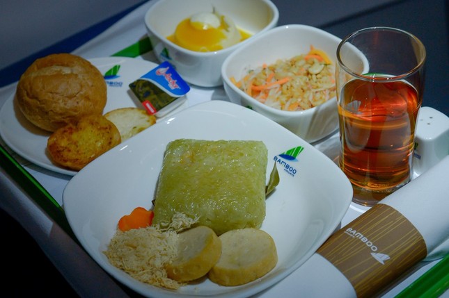 Bamboo Airways tặng 1.000 món quà lì xì tới hành khách đầu năm Canh Tý 2020 ảnh 4