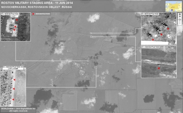 NATO công bố hình ảnh xe tăng Nga tiến vào Ukraine ảnh 2