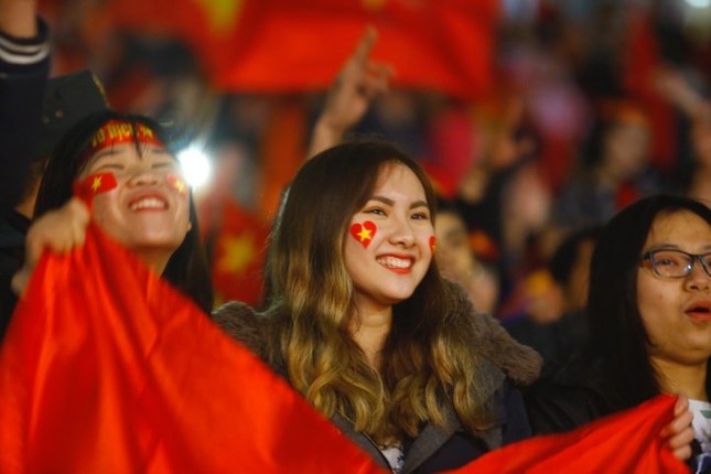 U23 Việt Nam hát 'Niềm tin chiến thắng' trên sân Mỹ Đình ảnh 9
