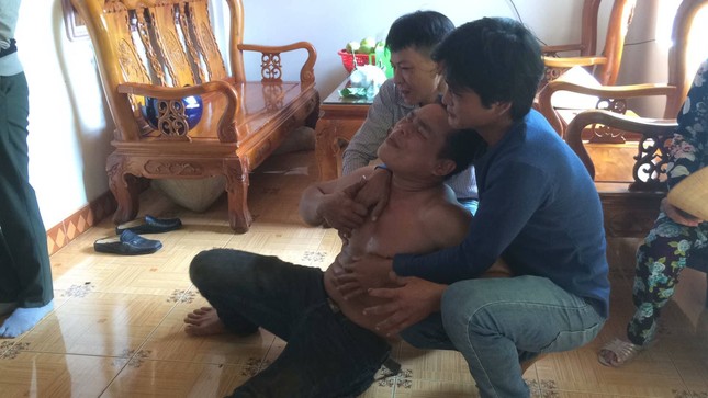 Xe đi rước dâu gặp nạn, 13 người tử vong ảnh 11