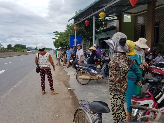 Xe đi rước dâu gặp nạn, 13 người tử vong ảnh 9