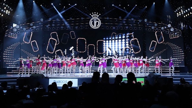 Cô gái 18 tuổi Trần Tiểu Vy đăng quang Hoa hậu Việt Nam 2018 ảnh 33