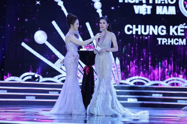 Cô gái 18 tuổi Trần Tiểu Vy đăng quang Hoa hậu Việt Nam 2018 ảnh 49