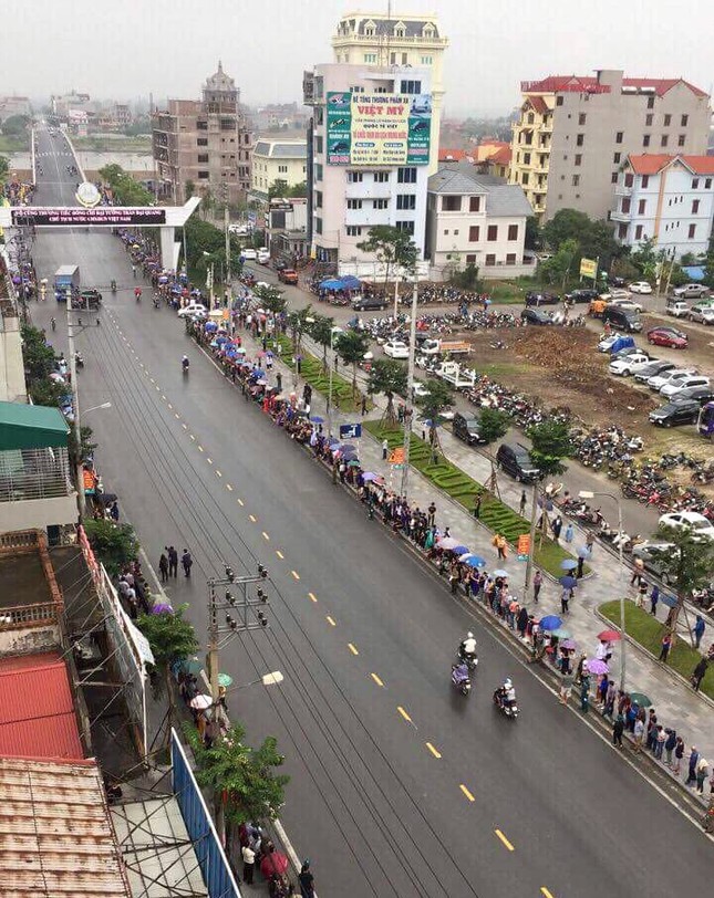 Chủ tịch nước Trần Đại Quang trở về đất mẹ ảnh 9