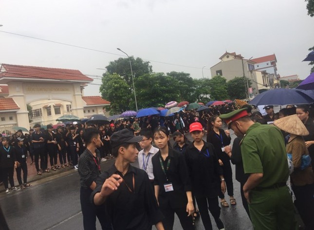 Chủ tịch nước Trần Đại Quang trở về đất mẹ ảnh 17
