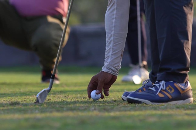 144 golfer và 6 giờ trải nghiệm thú vị trên sân Kings Course ảnh 55