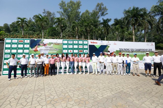 144 golfer và 6 giờ trải nghiệm thú vị trên sân Kings Course ảnh 29