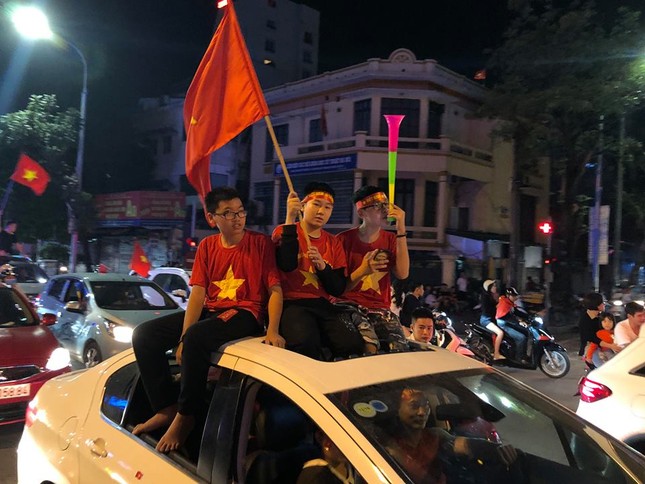 Triệu con tim hòa chung nhịp đập ảnh 8