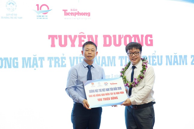 Tuyên dương 10 Gương mặt trẻ Việt Nam tiêu biểu năm 2019 ảnh 8