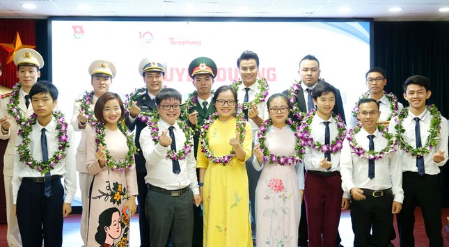Tuyên dương 10 Gương mặt trẻ Việt Nam tiêu biểu năm 2019 ảnh 1