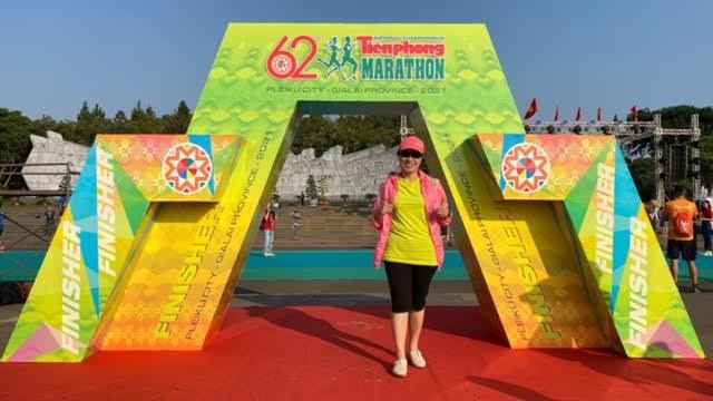Tiền Phong Marathon 2021: Quảng trường Đại Đoàn Kết sôi động trước giờ G ảnh 14
