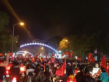 'U23 Việt Nam đã nỗ lực hết sức, tại sao phải cúi đầu' ảnh 1