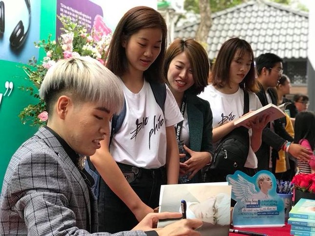 Showbiz 25/3: Những điều ít biết về nghệ sĩ Giang Còi ảnh 2