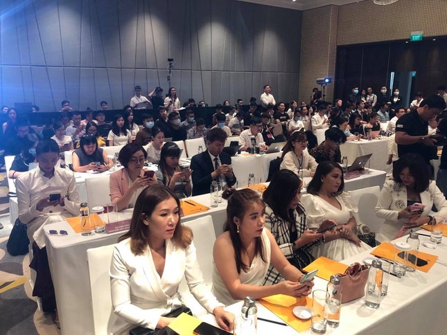Hoa hậu Việt Nam 2020: Sẽ có những dự án tôn vinh đội ngũ phòng chống COVID-19 ảnh 9
