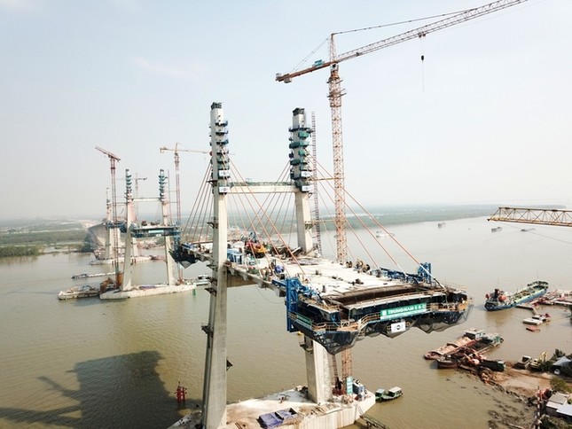 Tận thấy những 'công trình giao thông tỷ đô' ở Quảng Ninh ảnh 2