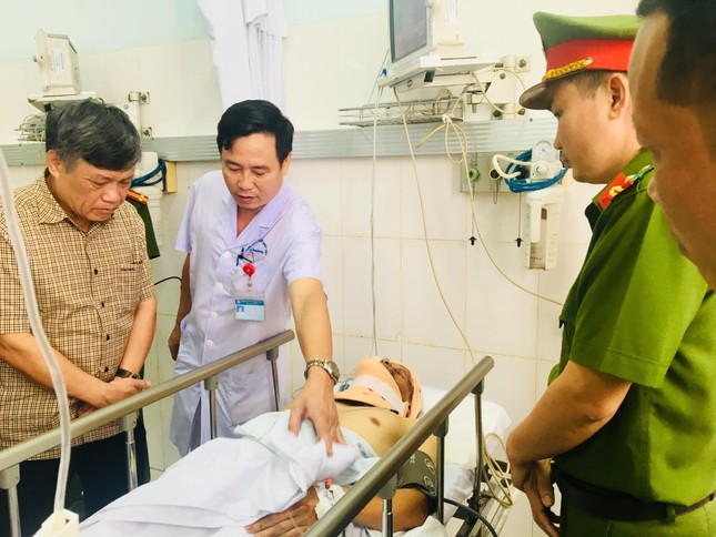 Vụ 'quái xế' đi mô tô hất tung Thượng úy CSGT: Xe chạy với tốc độ 61km/h ảnh 1